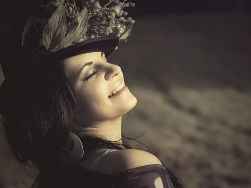 Rüyada Arkadaşımla Karanlıkta Koşmak