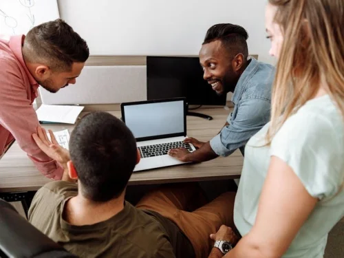 Rüyada Arkadaşlarla Cuma Namazina Gitmek